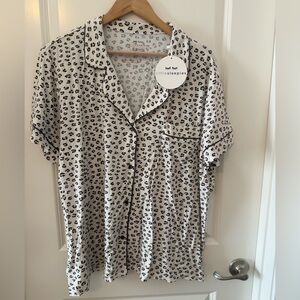 Little Sleepies Leopard Print XL women’s pajama Shirt